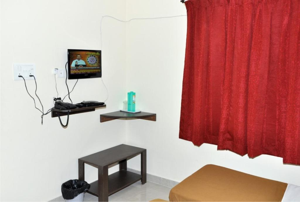 Maple Inn Budget Hotel Бангалор Екстериор снимка